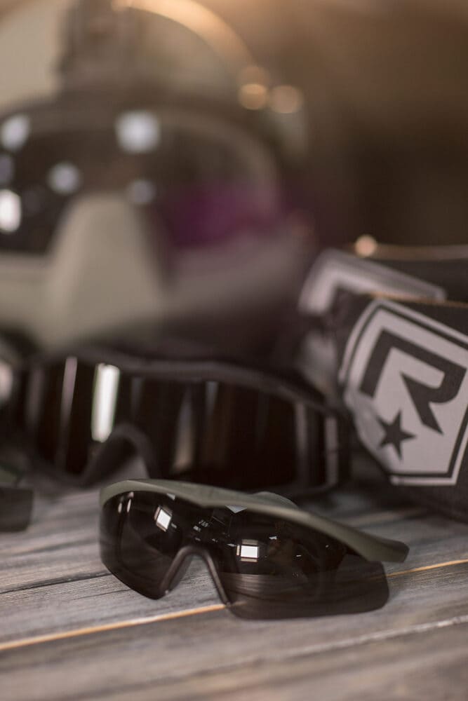 тактичні окуляри