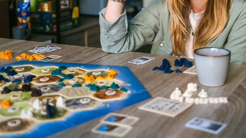 Entertainment with Marketing Link