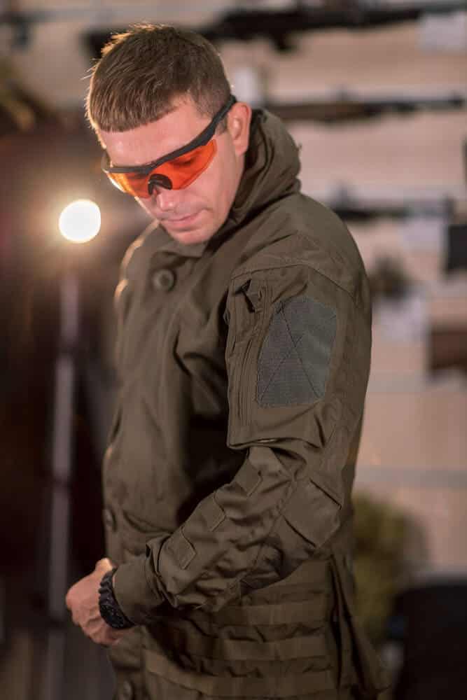 Фотосесія для магазину зброї