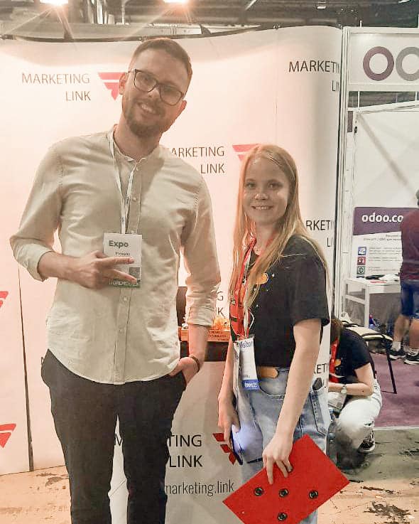 Маркетинг Лінк команда на виставці