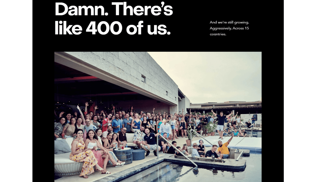 How to design a team photo on the About page