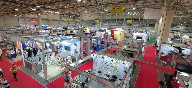 Бизнес-встречи на выставке InterCHARM 2025 в Киеве