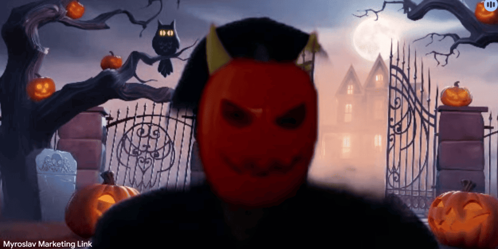 Мирослав в костюме Тыквы на Хэллоуин 2025