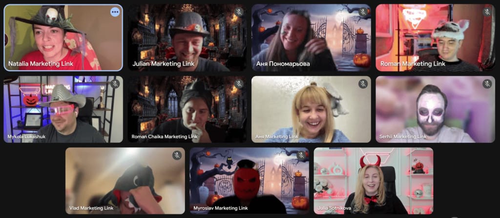 Общий снимок участников Halloween 2025 от Marketing Link