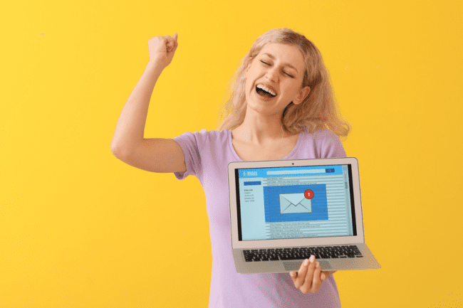 How to connect sending contacts Facebook Lead Form Ads to email