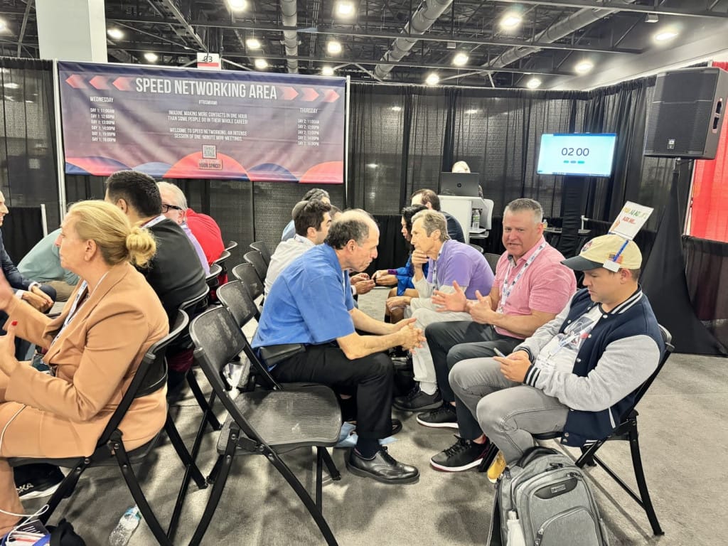 Зустрітися з 25 000 потенційних покупців віч-на-віч