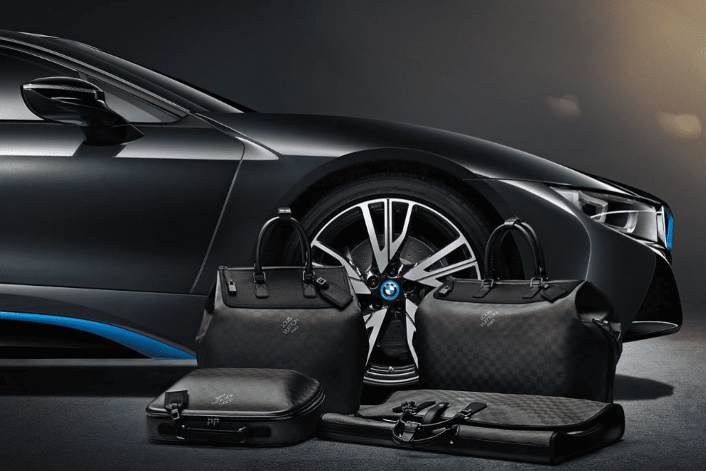 Примеры кросс-продвижения сотрудничества Louis Vuitton и BMW